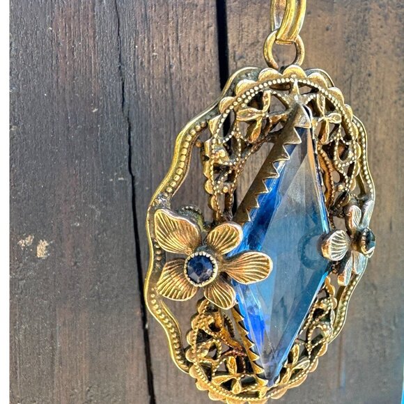 Victorian Blue Glass Diamond Shaped Filigree Pendant Necklace Gold Tone - Picture 7 of 8